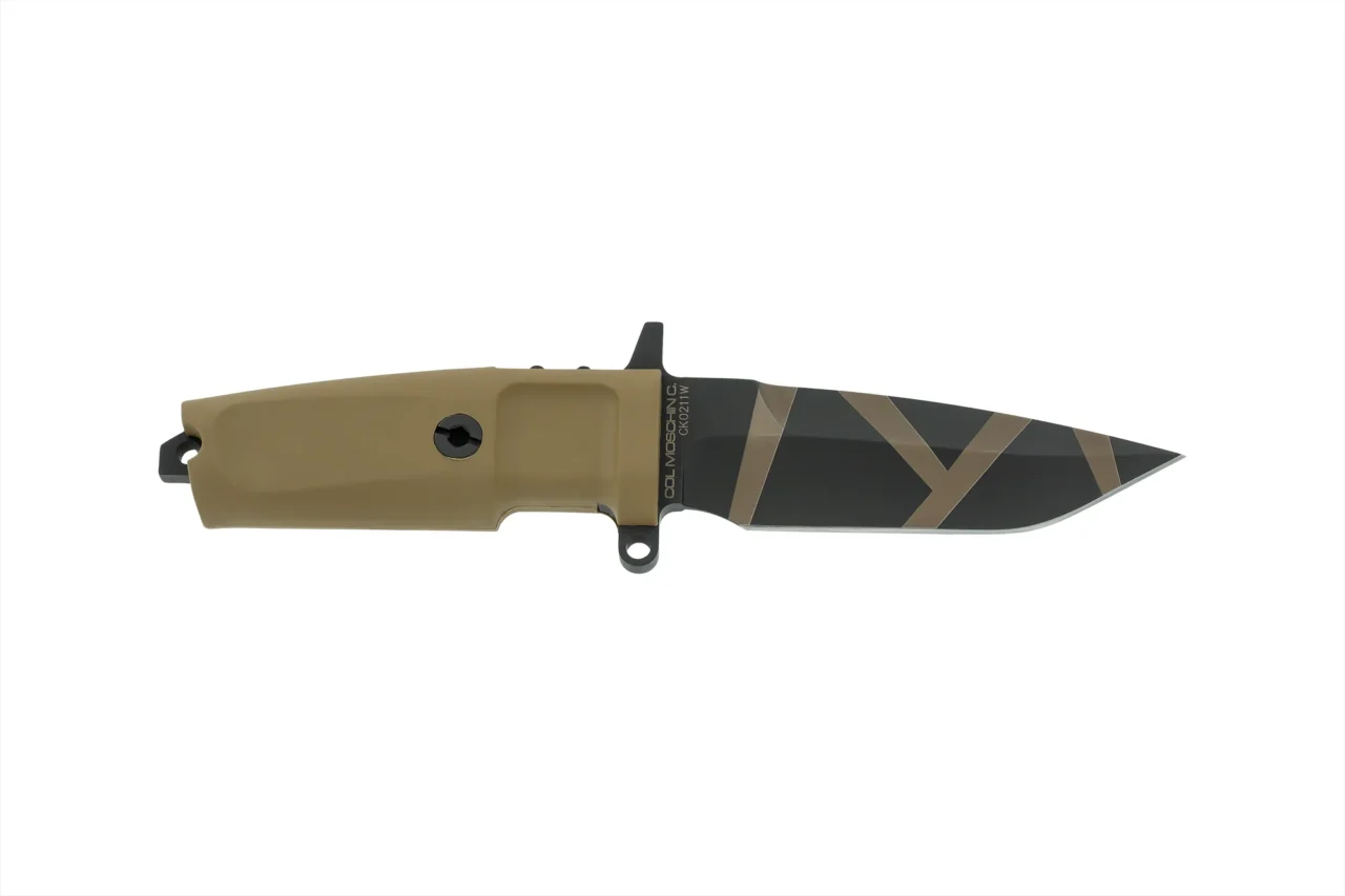 COL-MOSCHIN-C-DESERT-WARFARE_DX