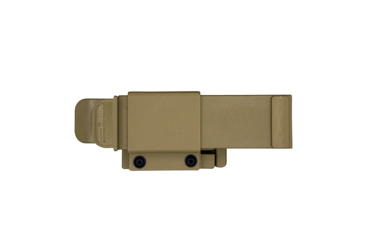 COMPLETE-DESERT-NYLON-SHEATH-AND-BELT-CLIP_WHT