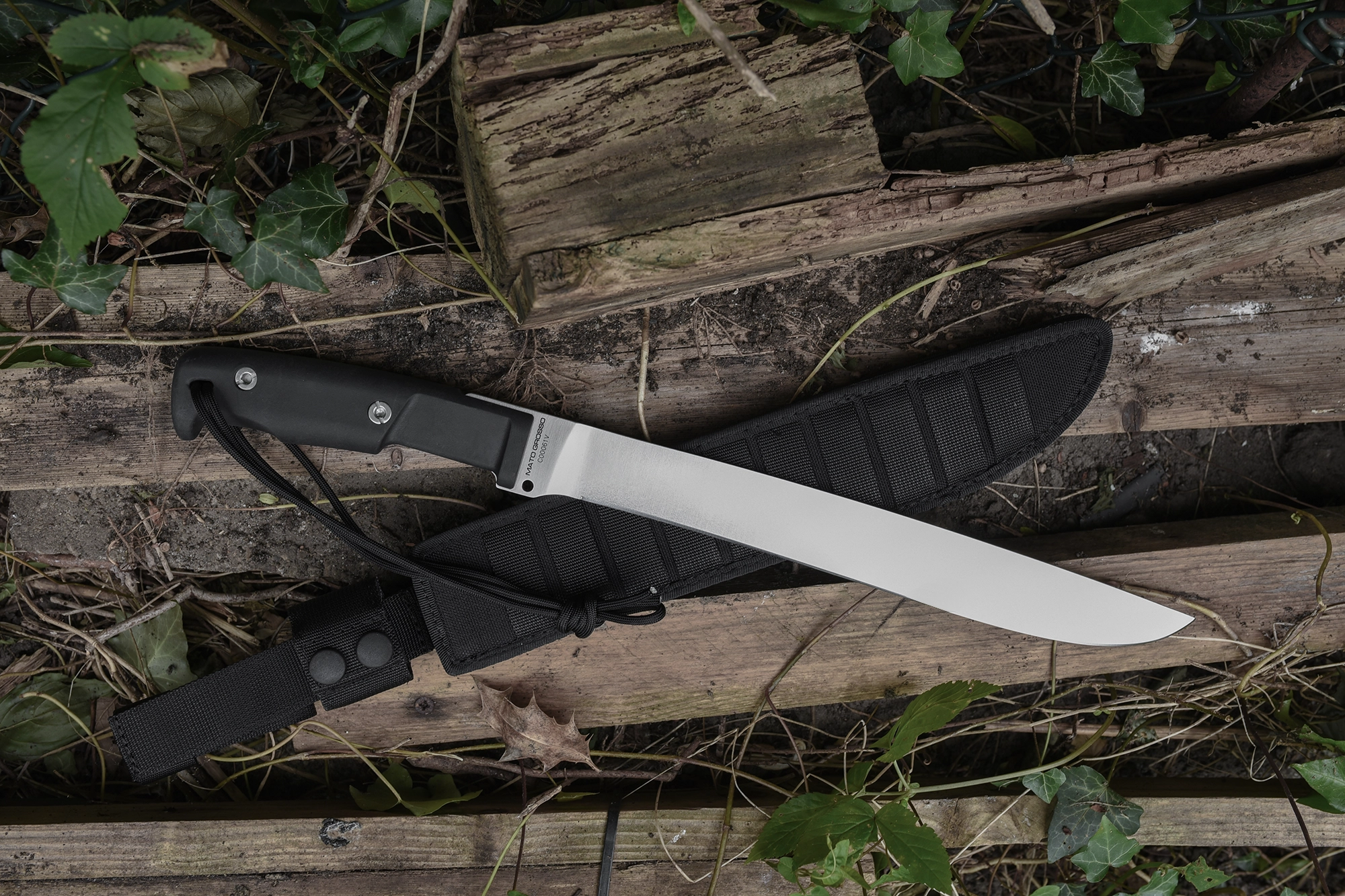 MATO_GROSSO_SATIN__KNIFE_FORCE_9-copia.webp