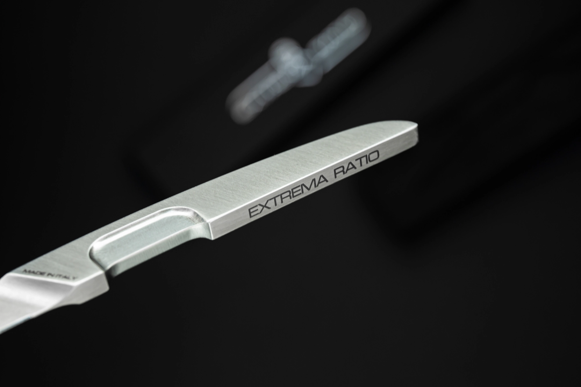 extrema-ratio-silver-talon-7__.webp