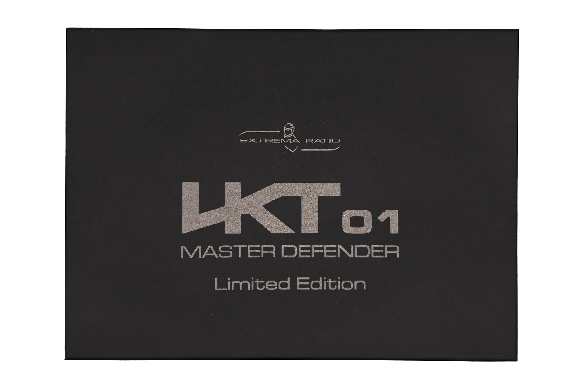 LKT01-MASTER-DEFENDER-LIMITED-EDITION_BOX WHT