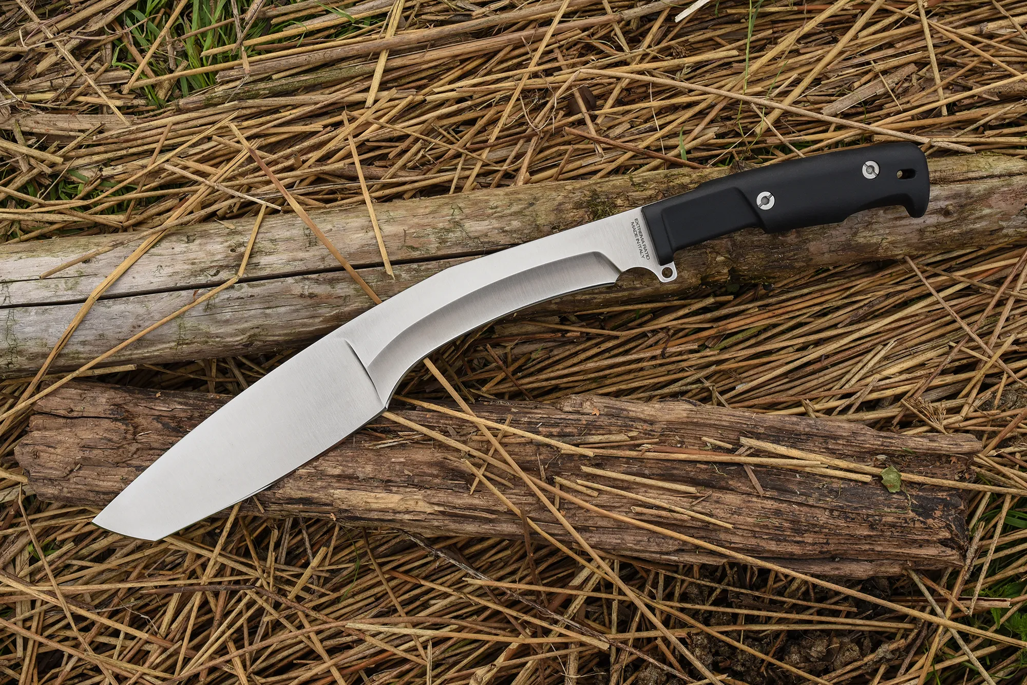 kukri-1-copia