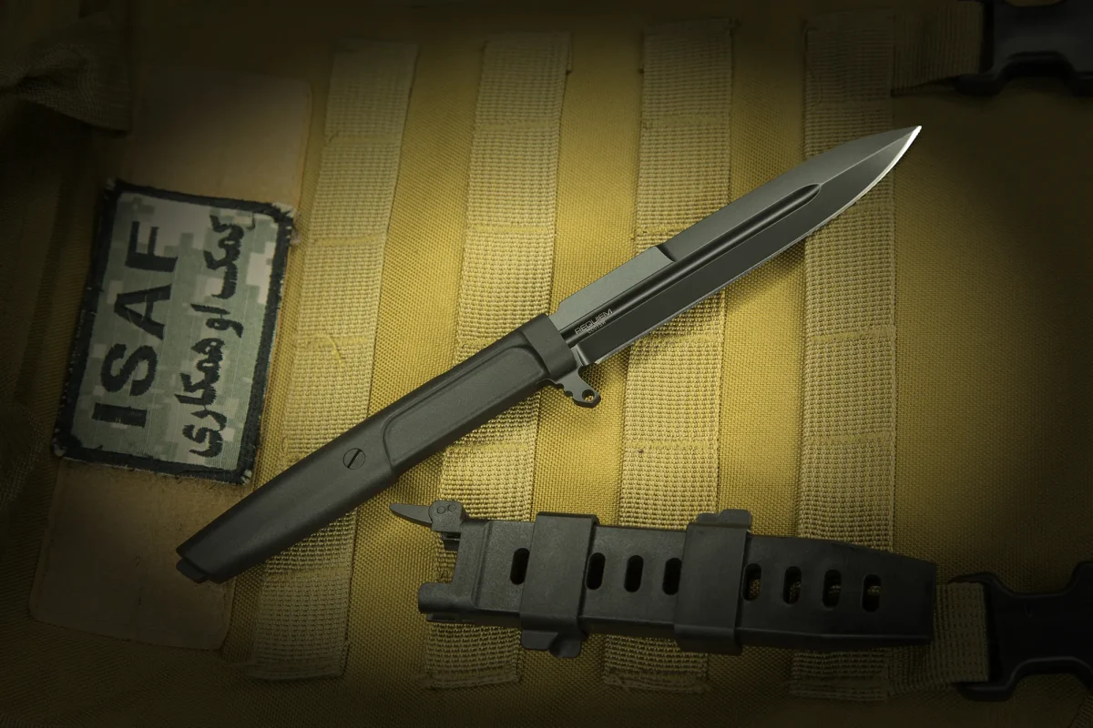 studio_requiem_black_nuovo_mod-scaled (1)